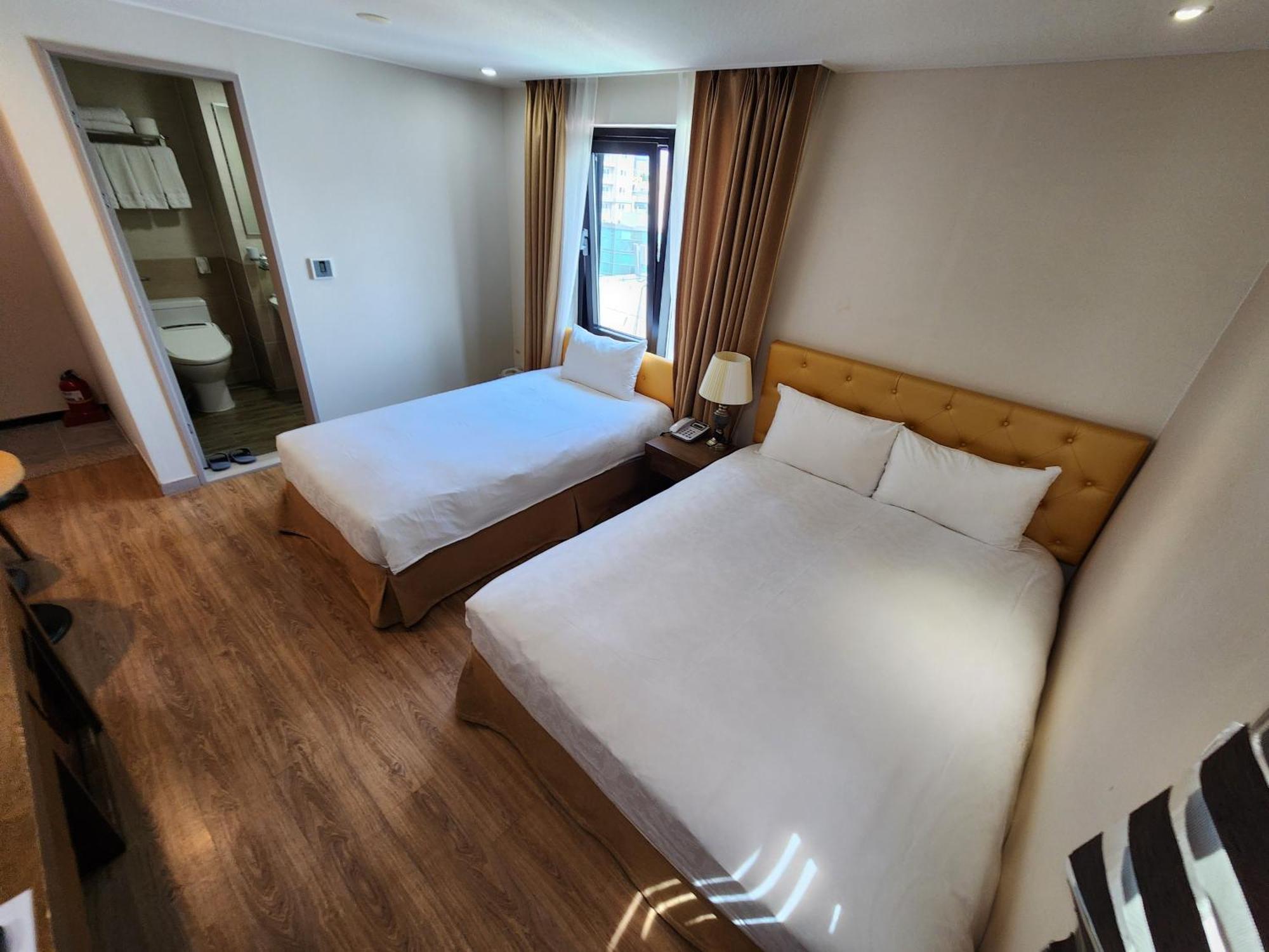 Hotel Haema Jeju Exterior photo