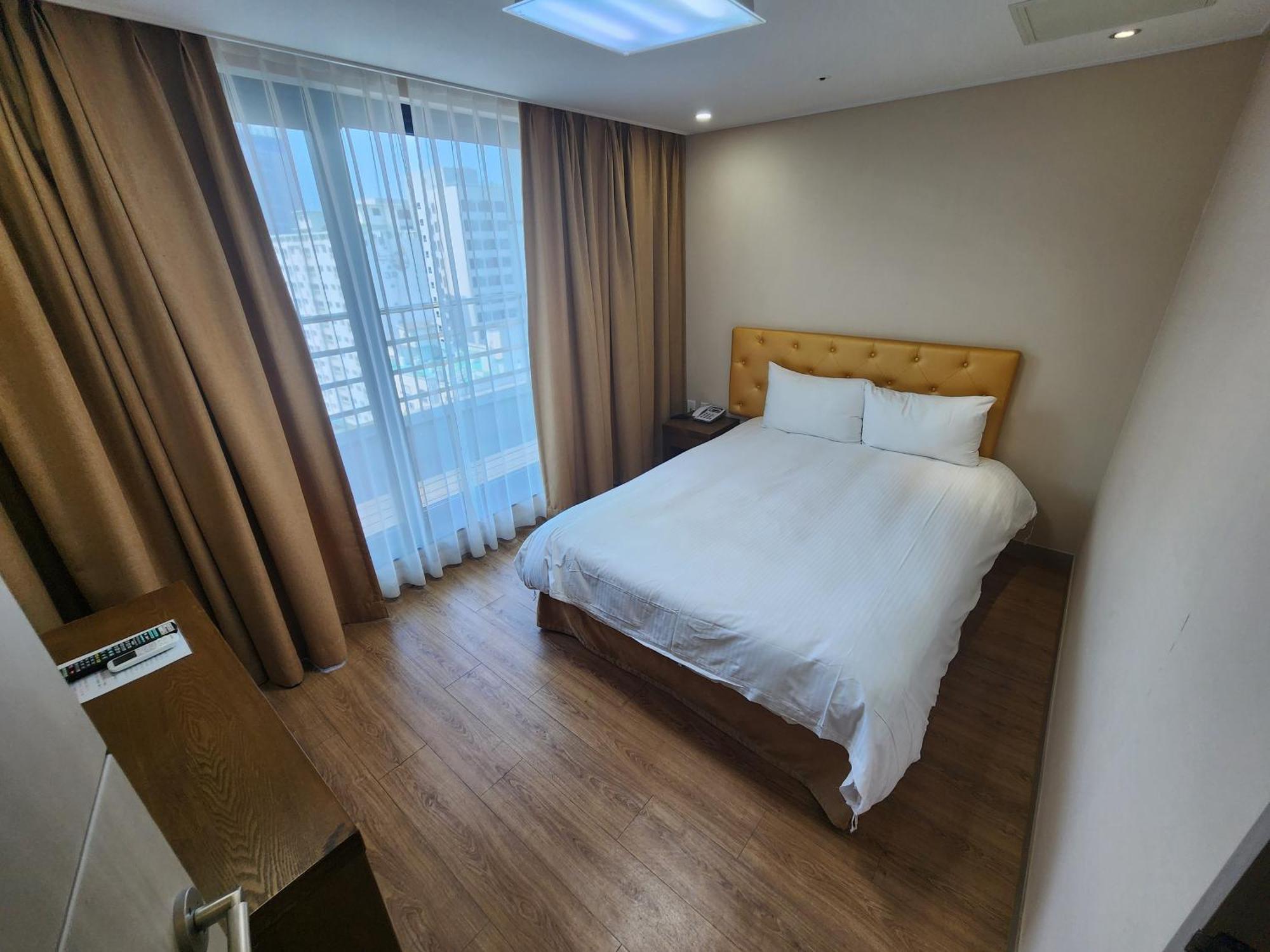 Hotel Haema Jeju Exterior photo