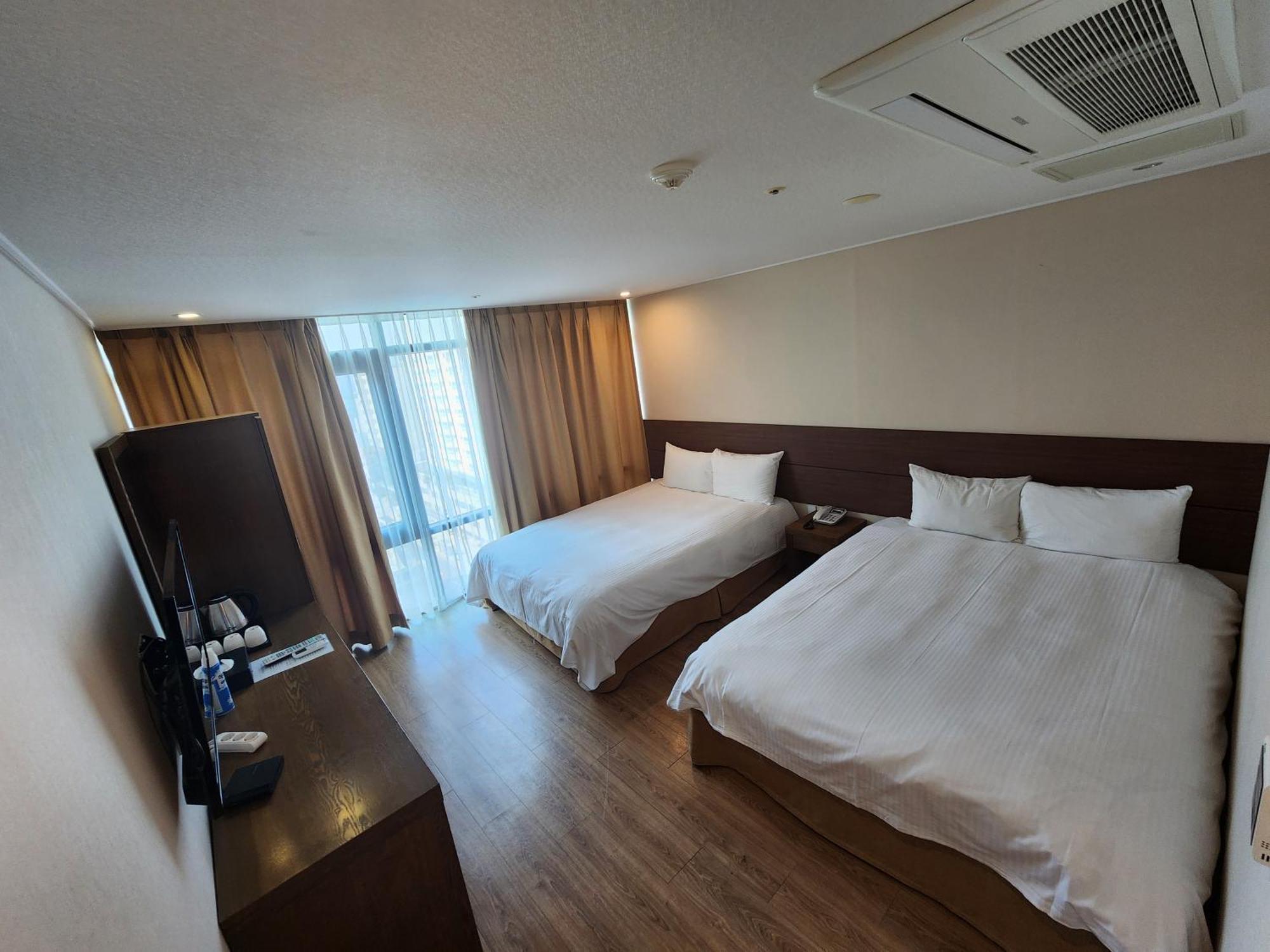 Hotel Haema Jeju Exterior photo