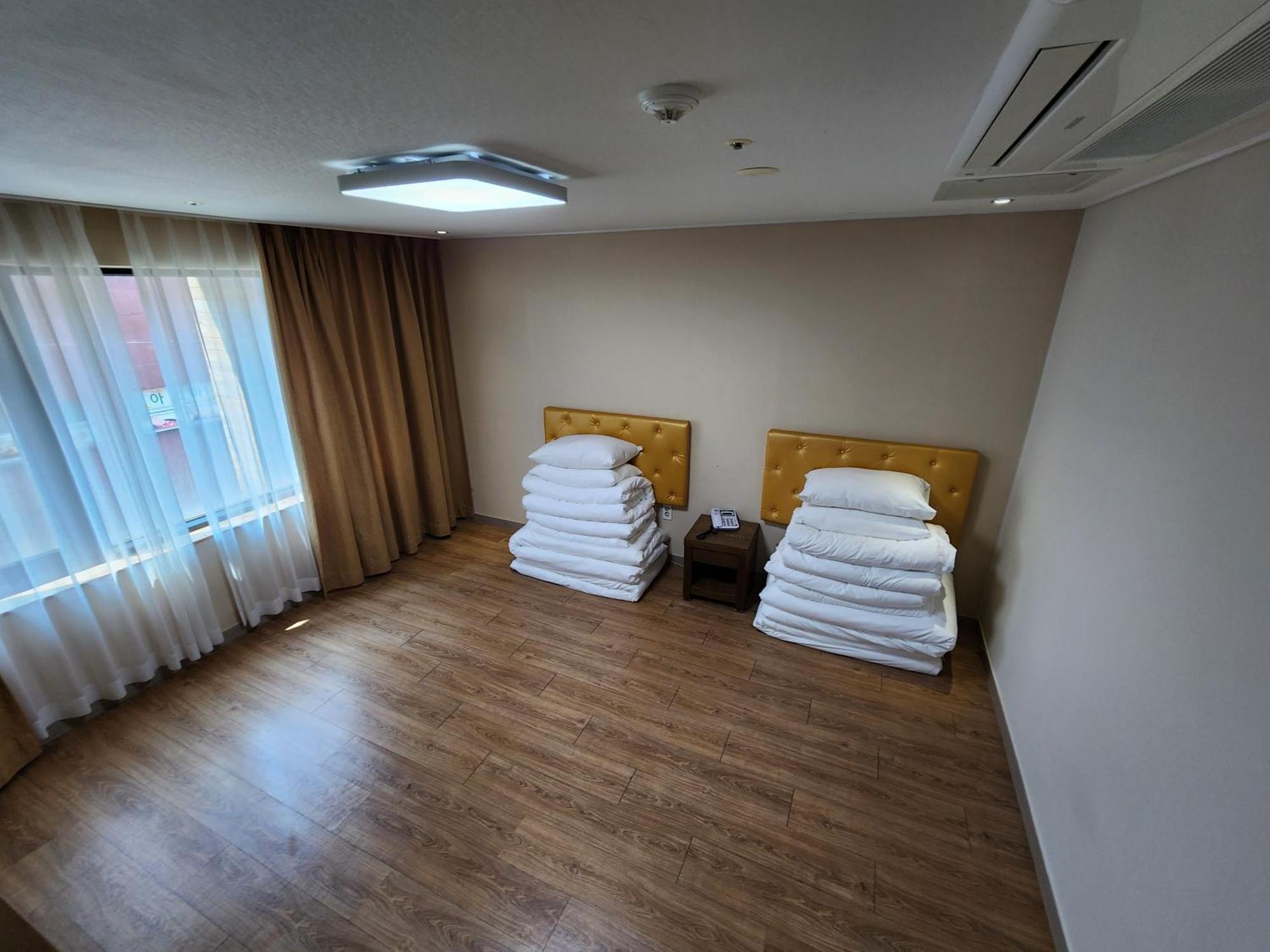 Hotel Haema Jeju Exterior photo